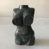 Busto de pecho oprimido